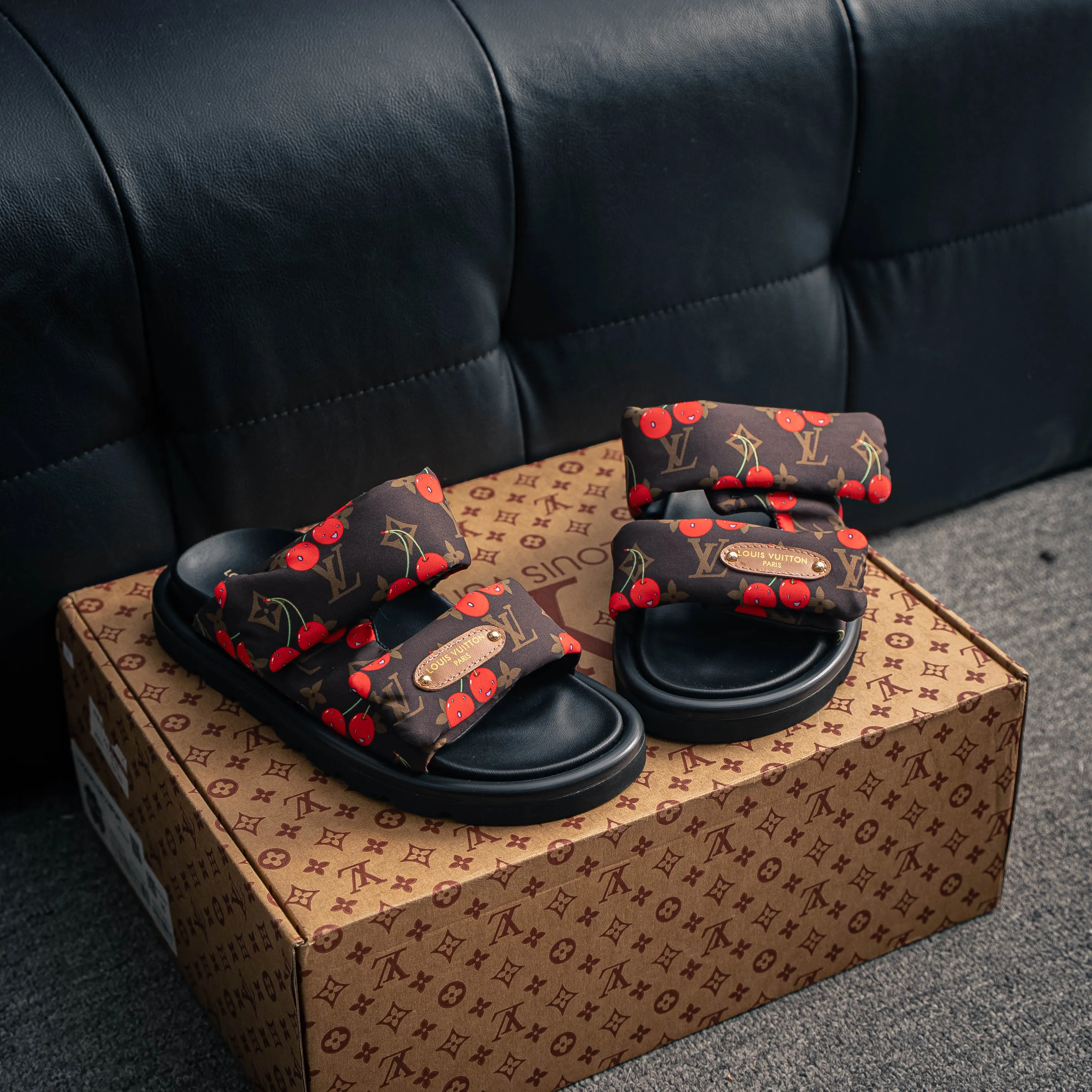 # LOUIS VUITTON ｜ 2026ss /Takashi Murakami x LOUIS VUITTON Sandals 。